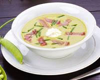 Soupe de légumes verts et dés de jambon blanc