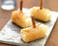 Bouchées de fromage Pur Brebis Pyrénées roulées aux tranches de poires fondantes