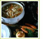 Soupe aux choux verts et au lard