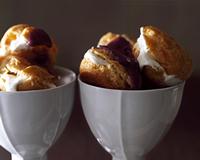 Profiteroles au fromage blanc glacé