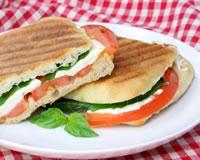 Panini maison à la mozzarella