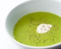 Soupe de petits pois à la crème