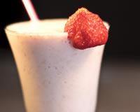 Milkshake à la fraise et à l'amande