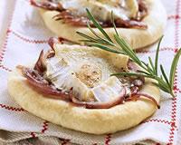 Petites pizzas aux oignons