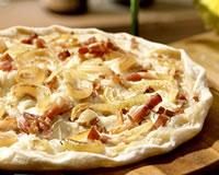 Tarte flambée (flammekuche)