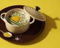 Oeuf de caille en cocotte et en faisselle facon cervelle de canut