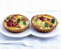 Quiche aux brocolis et aux poivrons aussi