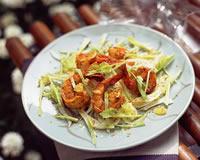 Salade de gambas sautées au curcuma et au sésame