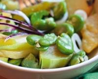 Salade de courgettes et de fèves