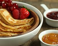 Mini crêpe et confitures