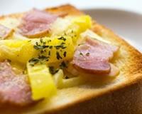 Toast aux ananas