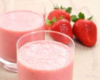 Smoothies de pamplemousses et de fraises