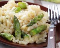 Risotto aux asperges et fromage frais