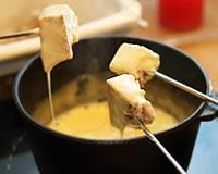 Fondue montagnarde aux fromages